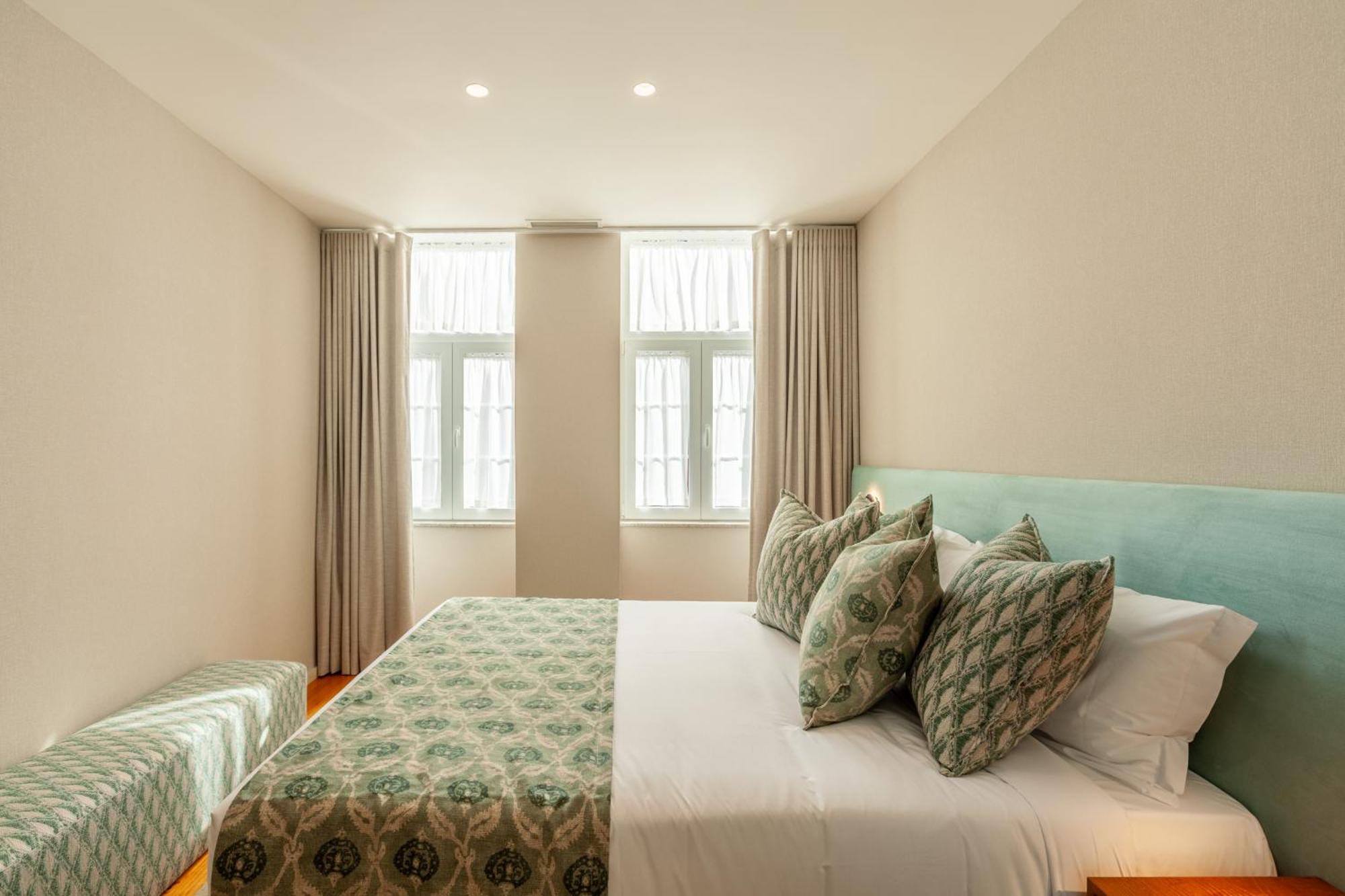 Savvy Signature Apartments Porto Exterior photo