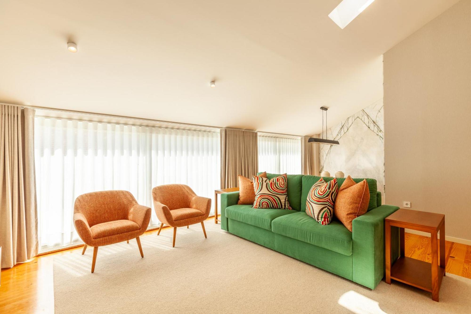 Savvy Signature Apartments Porto Exterior photo