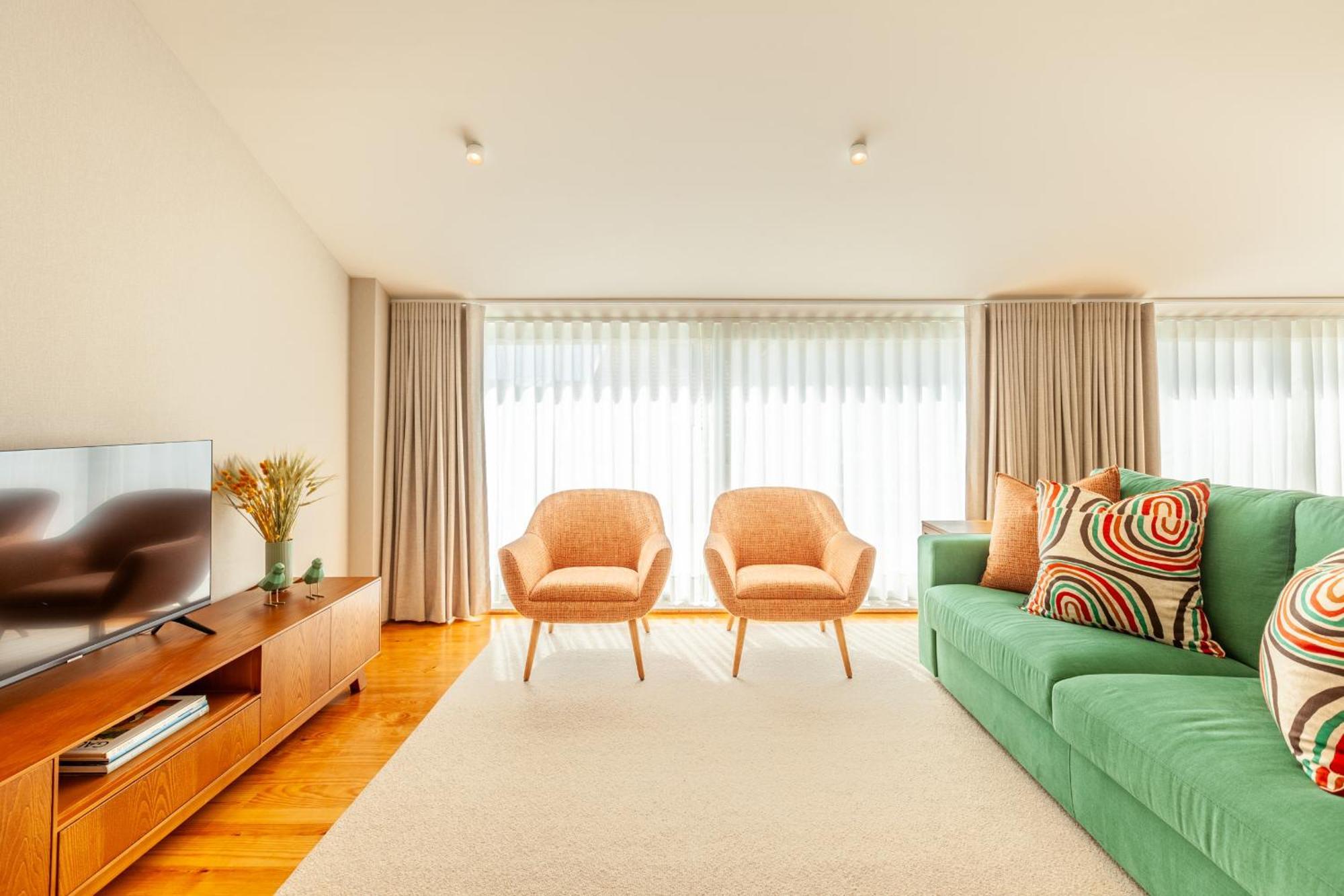 Savvy Signature Apartments Porto Exterior photo