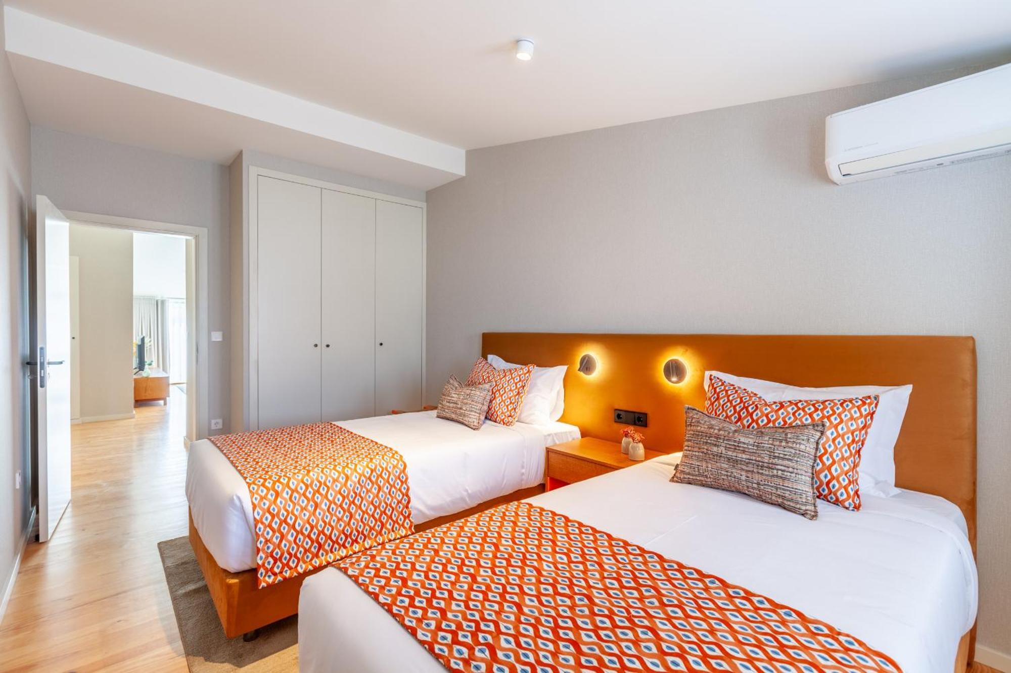 Savvy Signature Apartments Porto Exterior photo