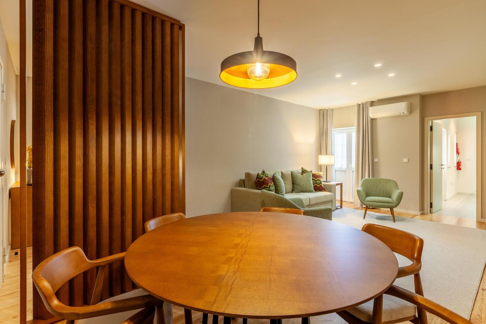 Savvy Signature Apartments Porto Exterior photo